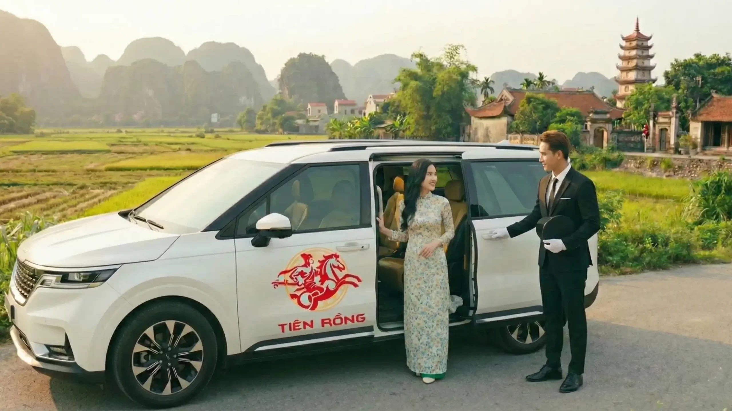 Xe ghép Quảng Yên Hà Nội chạy qua cầu Bạch Đằng